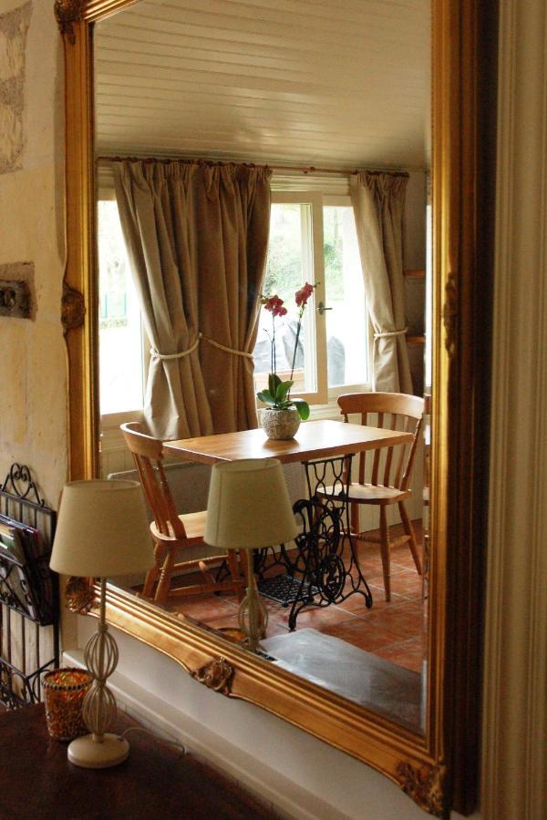 Le Logis Du Pressoir Chambre D'Hotes Bed & Breakfast In Beautiful 18Th Century Estate In The Heart Of The Loire Valley With Heated Pool And Extensive Grounds Bed and Breakfast Les Bois-d'Anjou Eksteriør billede